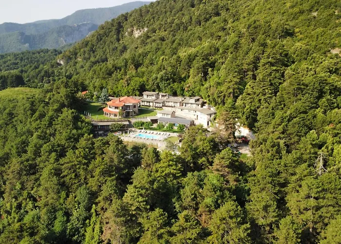 בית הארחה Ktima Faki, Olympus Mountain & Retreat